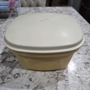 Vintage Harvest Gold Tupperware Steamer And Storage Container